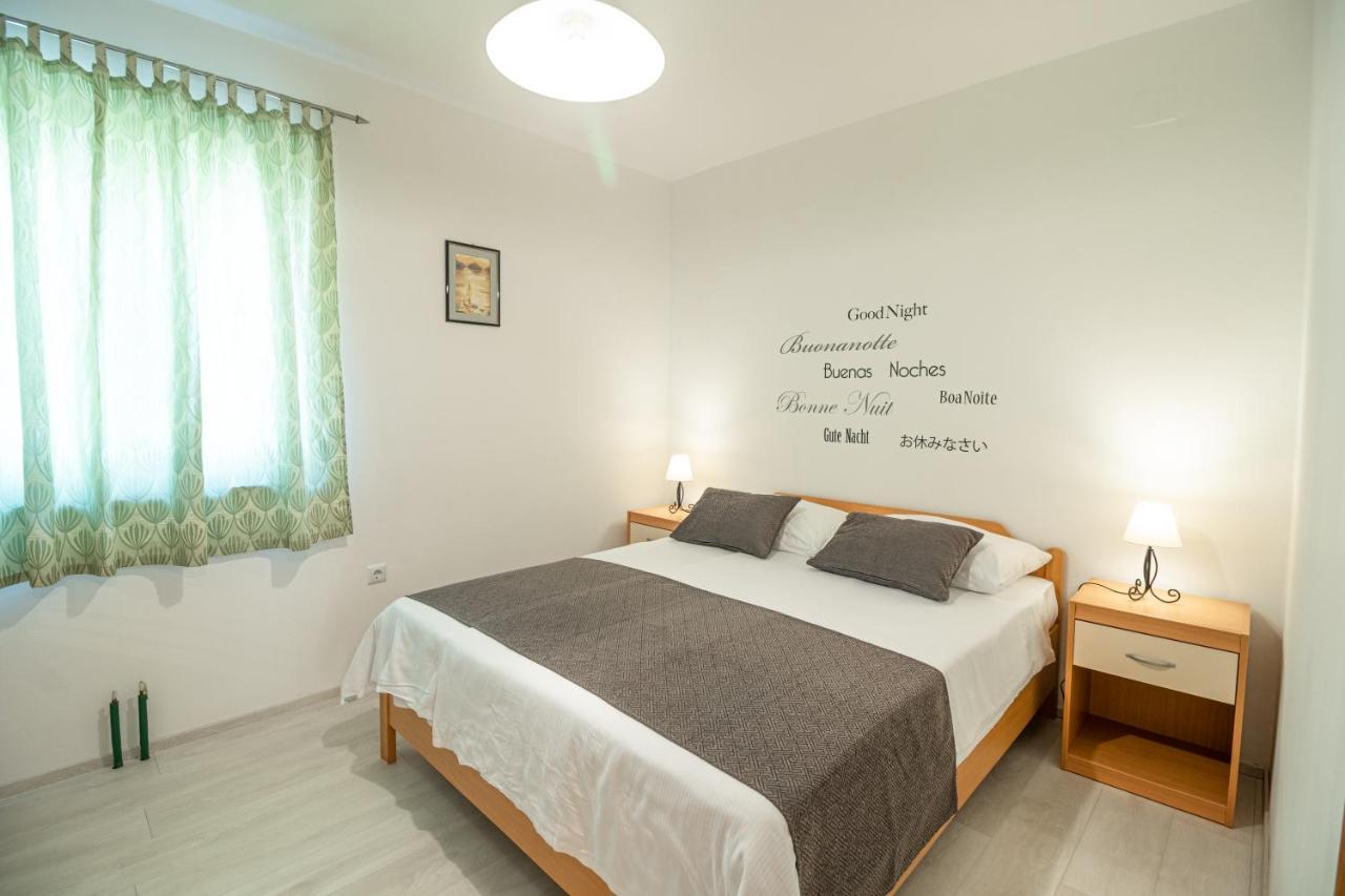Apartments Gracia Башка Экстерьер фото