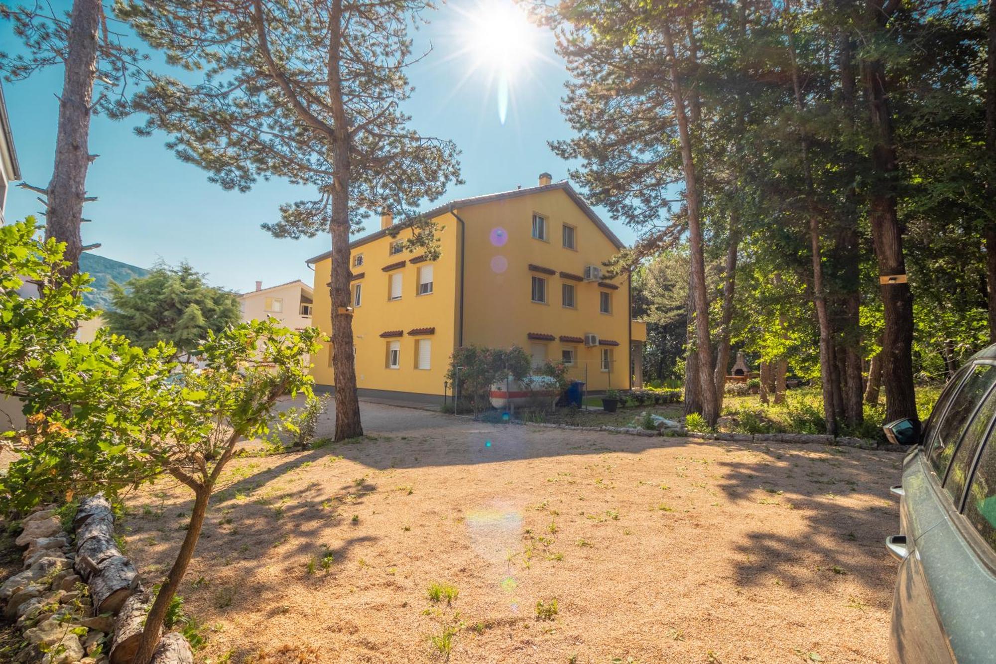 Apartments Gracia Башка Экстерьер фото